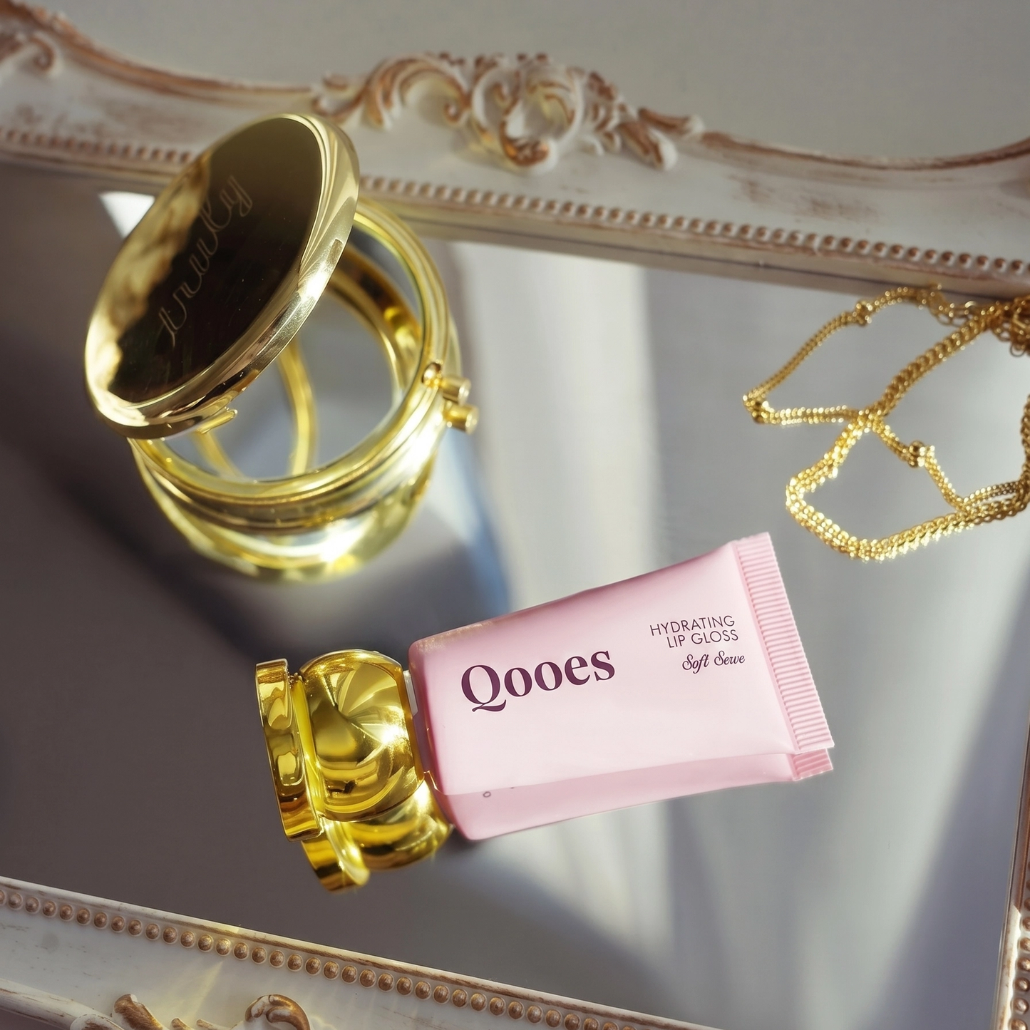 Hydrating Lip Gloss - High Shine & Tinted, Infused with Hyaluronic Acid, Jojoba Oil & Shea Butter