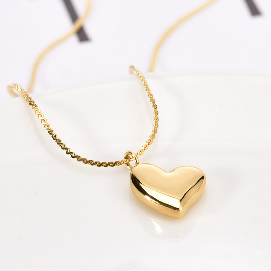 Dorothea Gold Heart Necklace