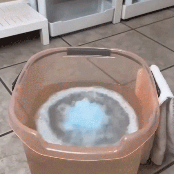Floor cleaning usage demonstration