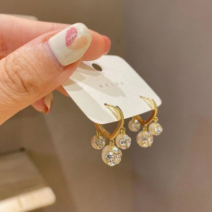 Shimmering Trinity Pearl Earrings