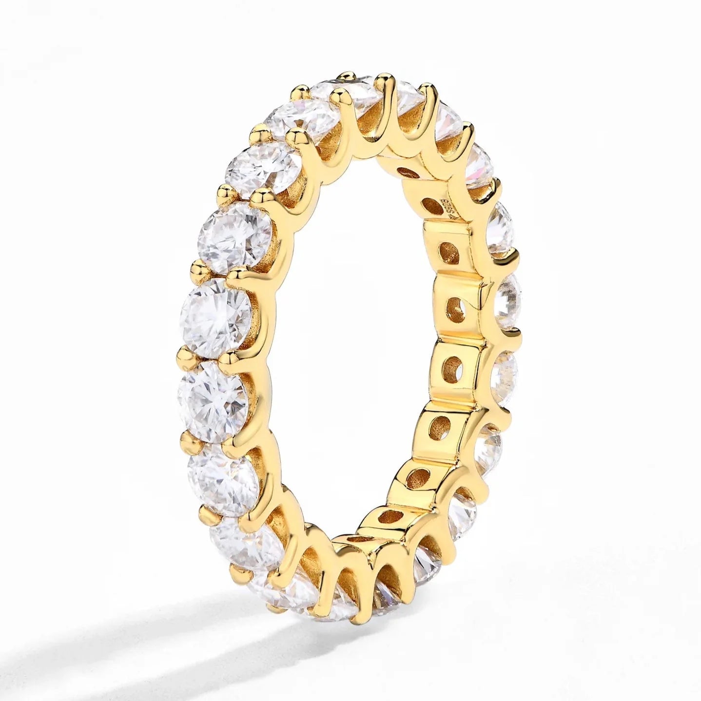 Éclora Classic Solitaire Ring