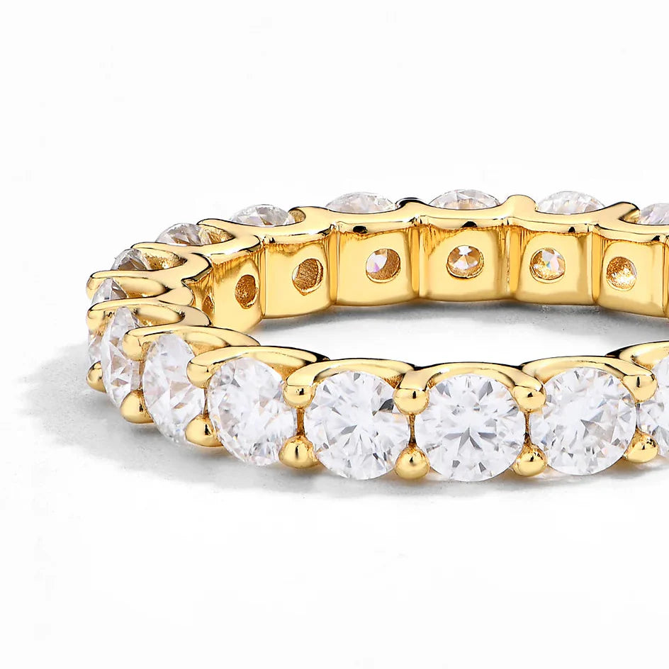 Éclora Classic Solitaire Ring