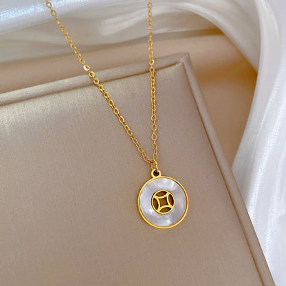 Luxor Gold Shell Pendant
