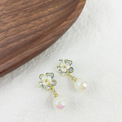 Pearl Bloom Earrings